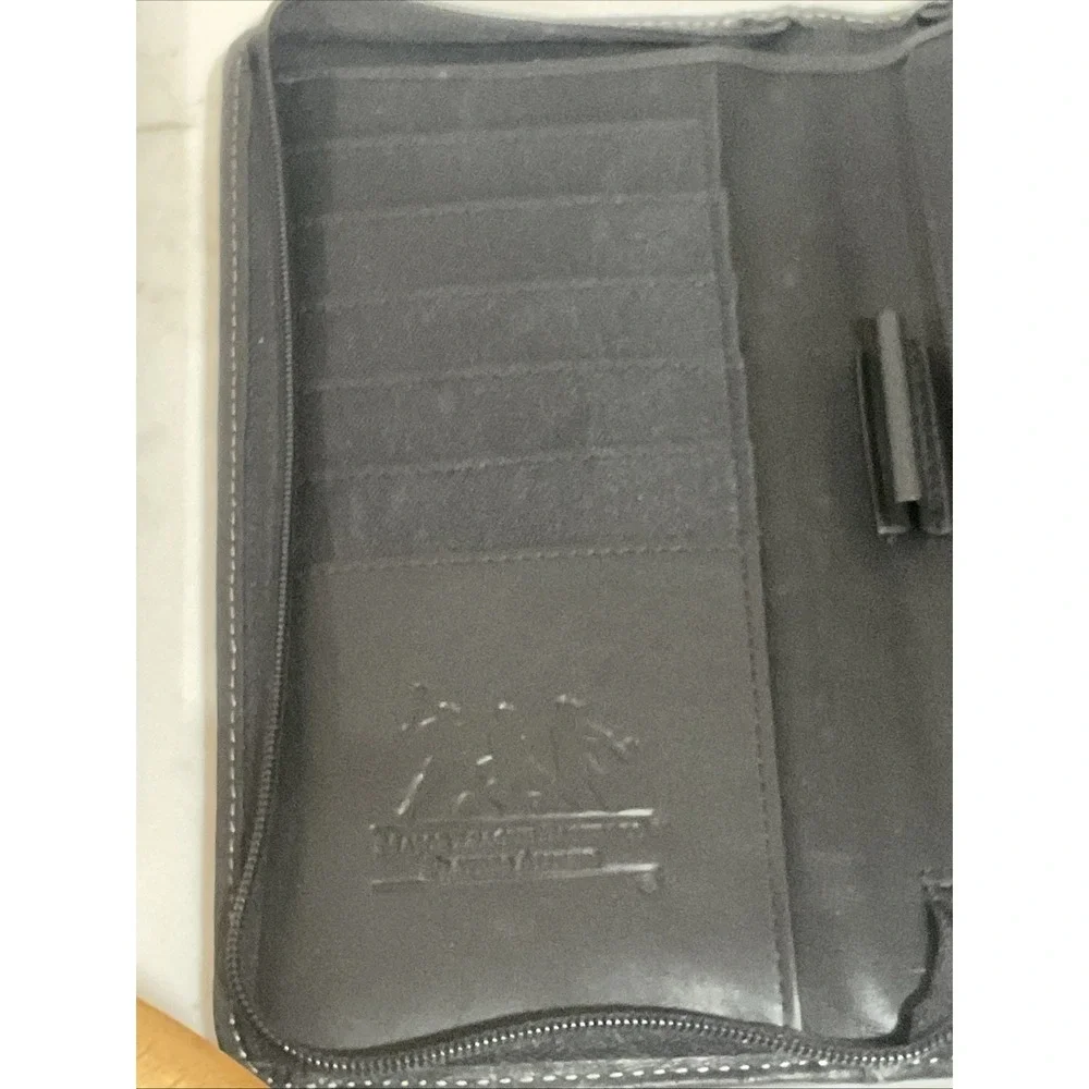 MLB Alumni Leed's Black Genuine Leather Zip Travel Wallet Passport Organizer NEW